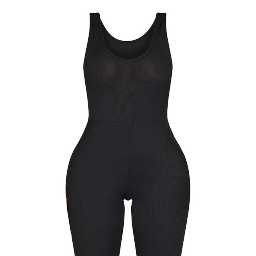 Shape Ribbed Scoop neck jumpsuit